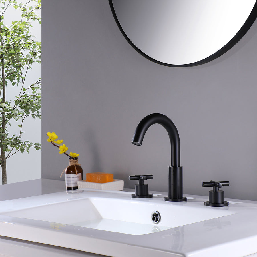 Stylish Two Handle Bathroom Sink Faucet with 3-Hole Installation