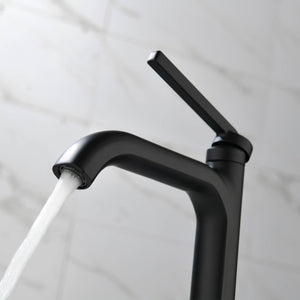 Single Handle Bathroom Faucet Modern Design Smooth Water Flow Easy Control