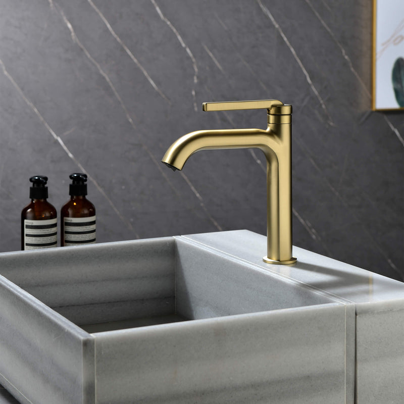Single Handle Bathroom Faucet Modern Design Smooth Water Flow Easy Control